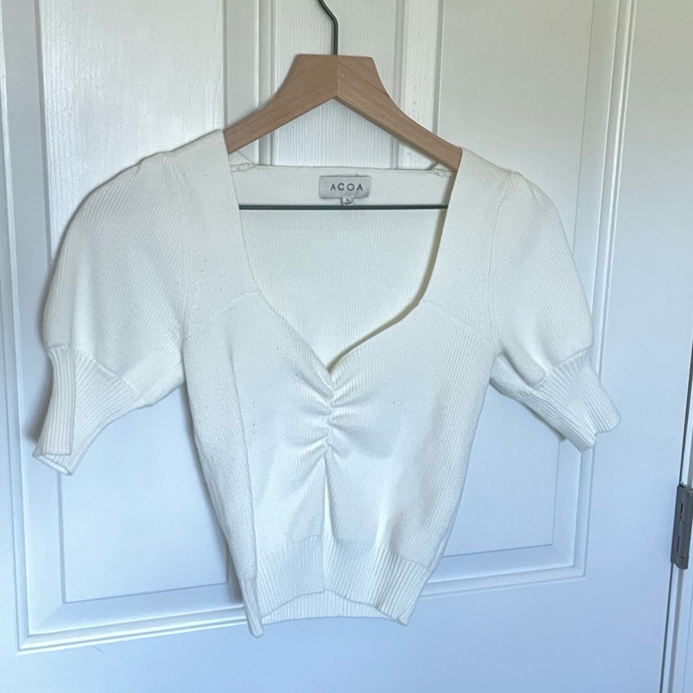 Ivory sweater crop top.